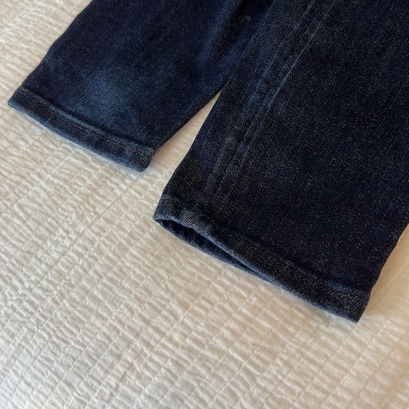 Dark Blue Wash American Eagle Jeans - Picture 6 of 6